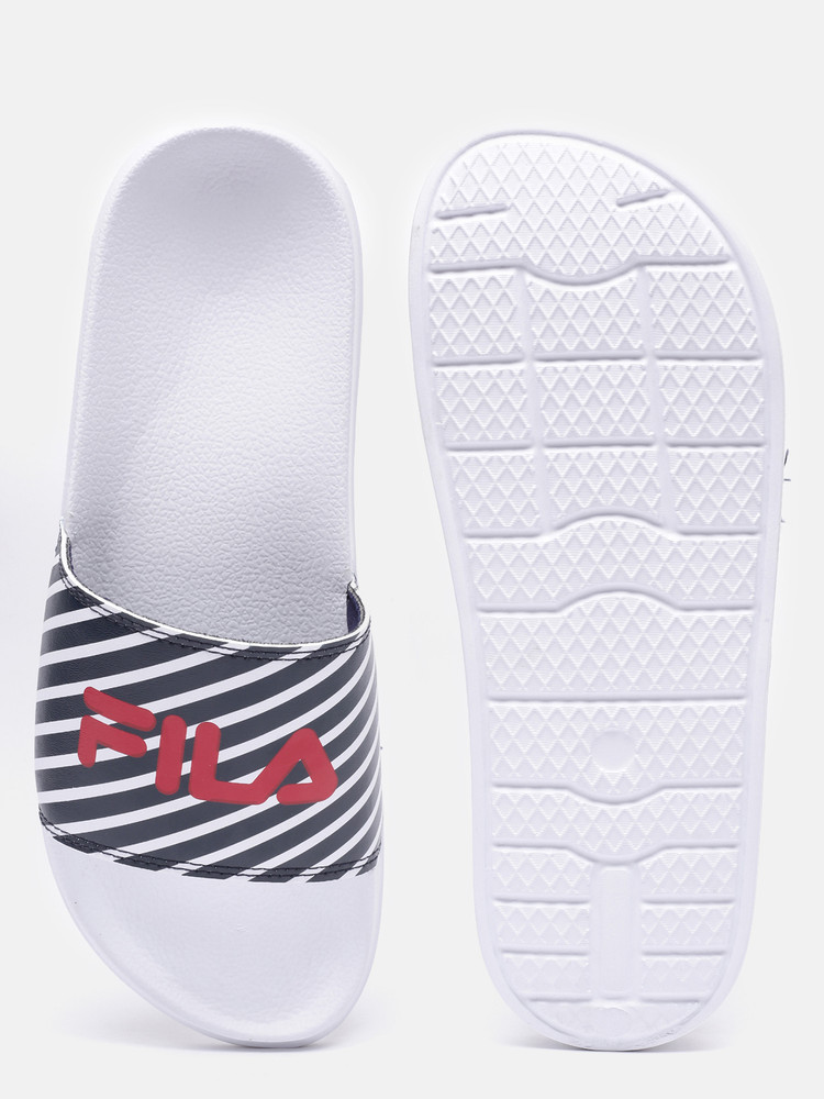 Fila flip flops 2025 white