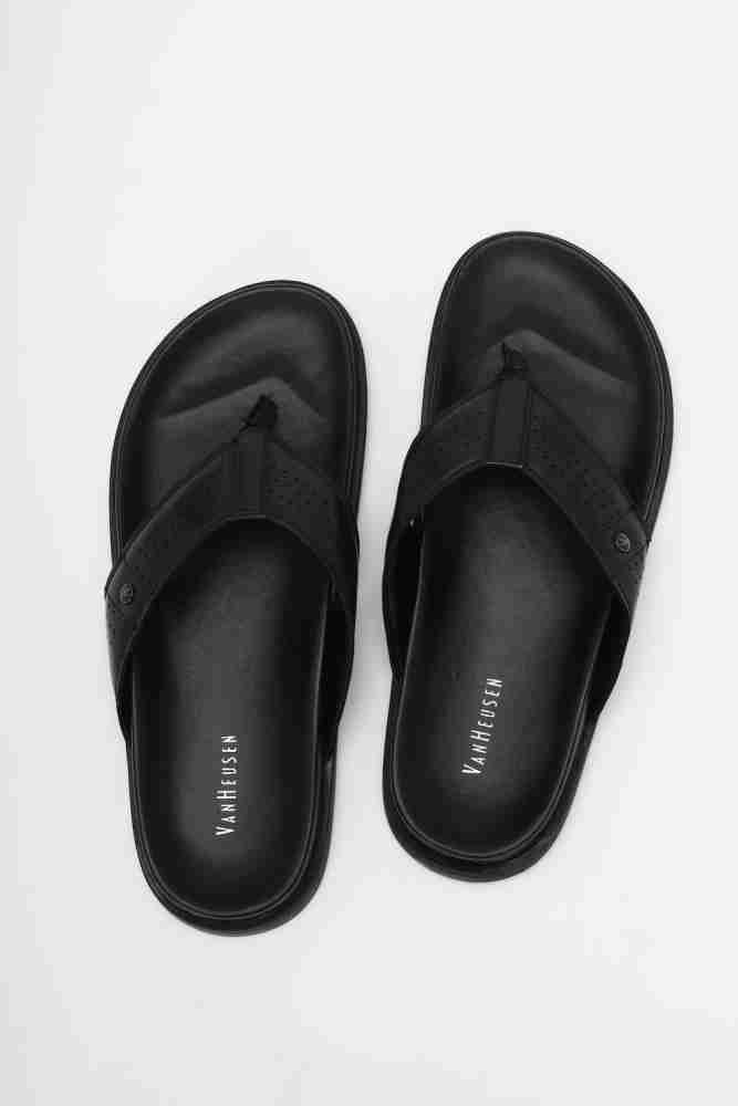 Van sale heusen slippers