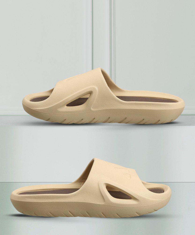 Adidas flip best sale flops flipkart