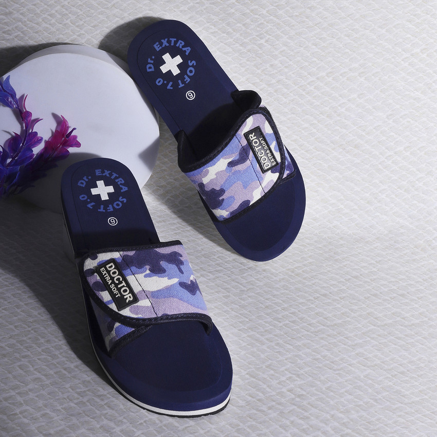 Womens camo slippers best sale