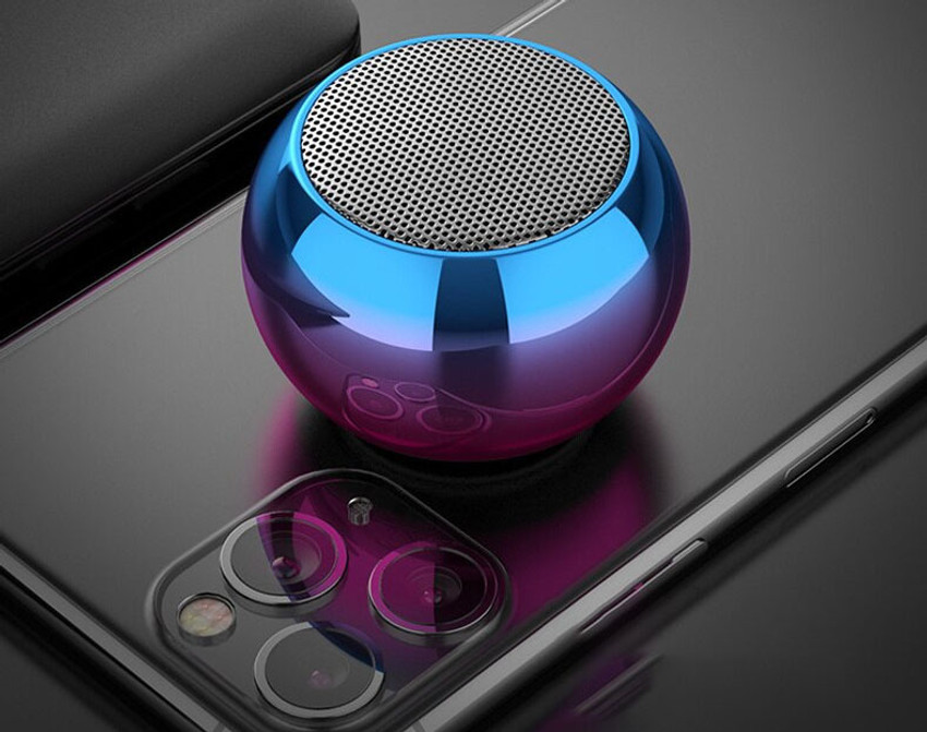 Mini bluetooth hotsell speaker lowest price