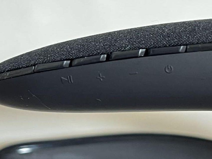 Jbl best sale neck speakers