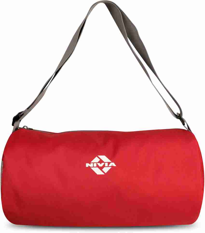 Nivia duffle bag online