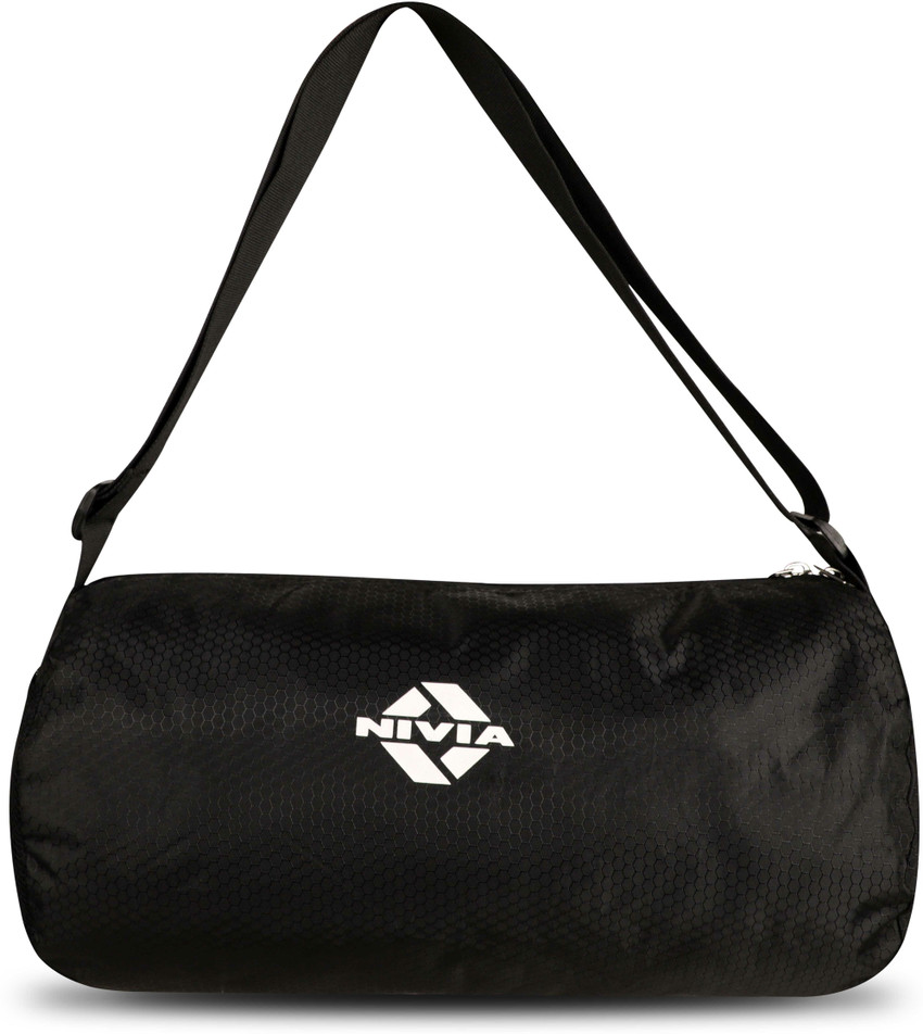Nivia hot sale bags flipkart