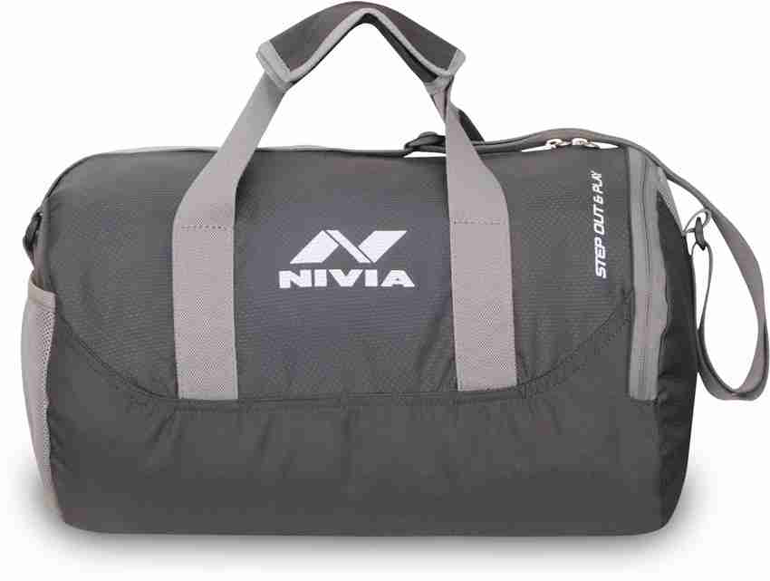 Nivia duffle clearance bag