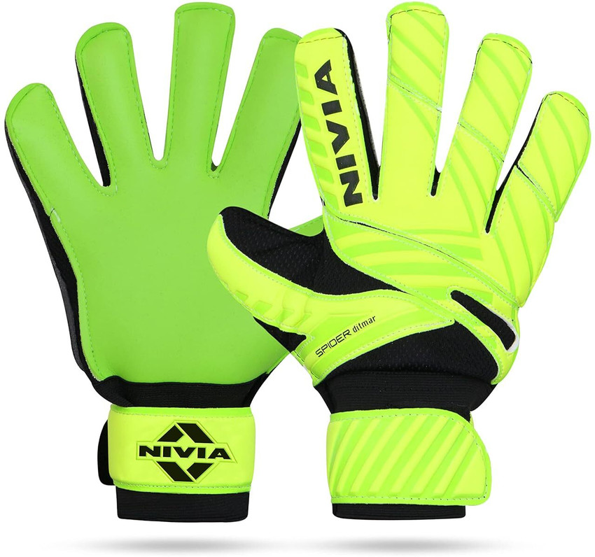 Football goalkeeper 2024 gloves nivia