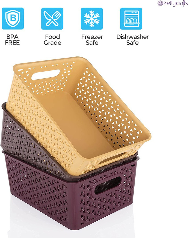 Container baskets storage outlet