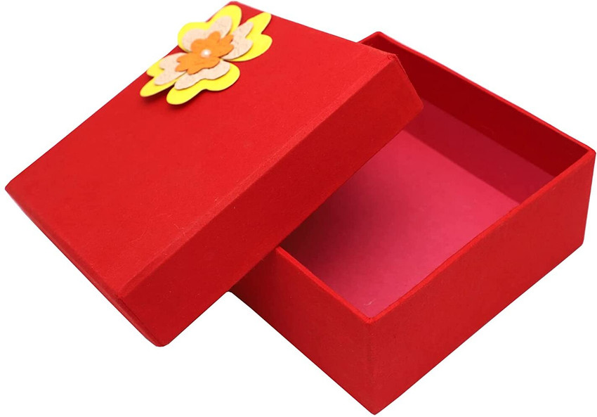Gifts packing shop