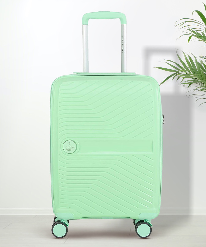 Green hard suitcase hotsell