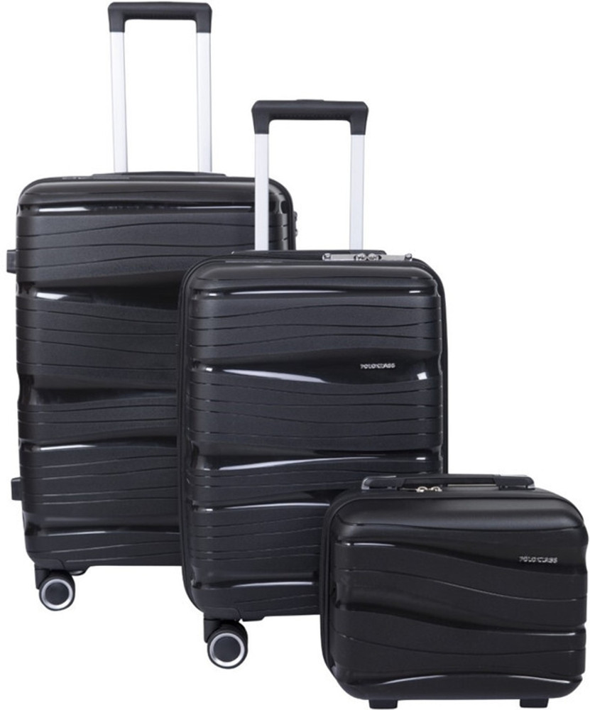 Flipkart sale trolley bags discount