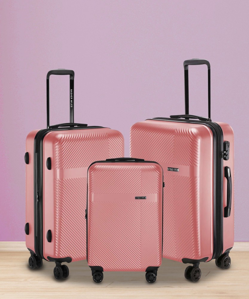 Buy IT Luggage - 101 products