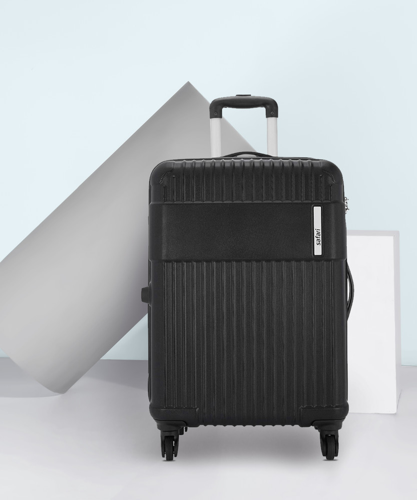 Safari travel shop bags flipkart