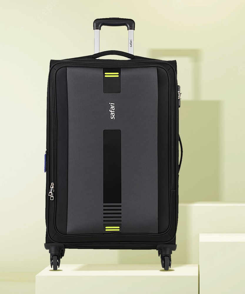 Safari outlet suitcase flipkart