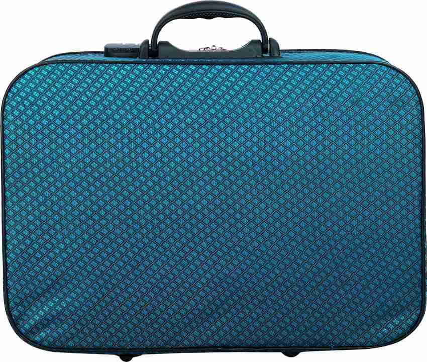 Zoya Small Overnighter Briefcase Bag For Men Women Available AF244GRN 20 22DU Overnighter Briefcase 22 Inch Green Price in India Flipkart