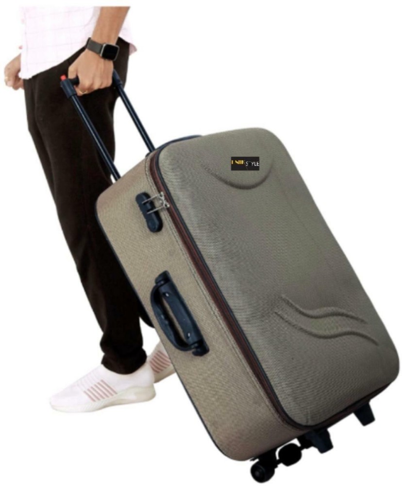 Share 83+ fastrack travel bag super hot - in.duhocakina