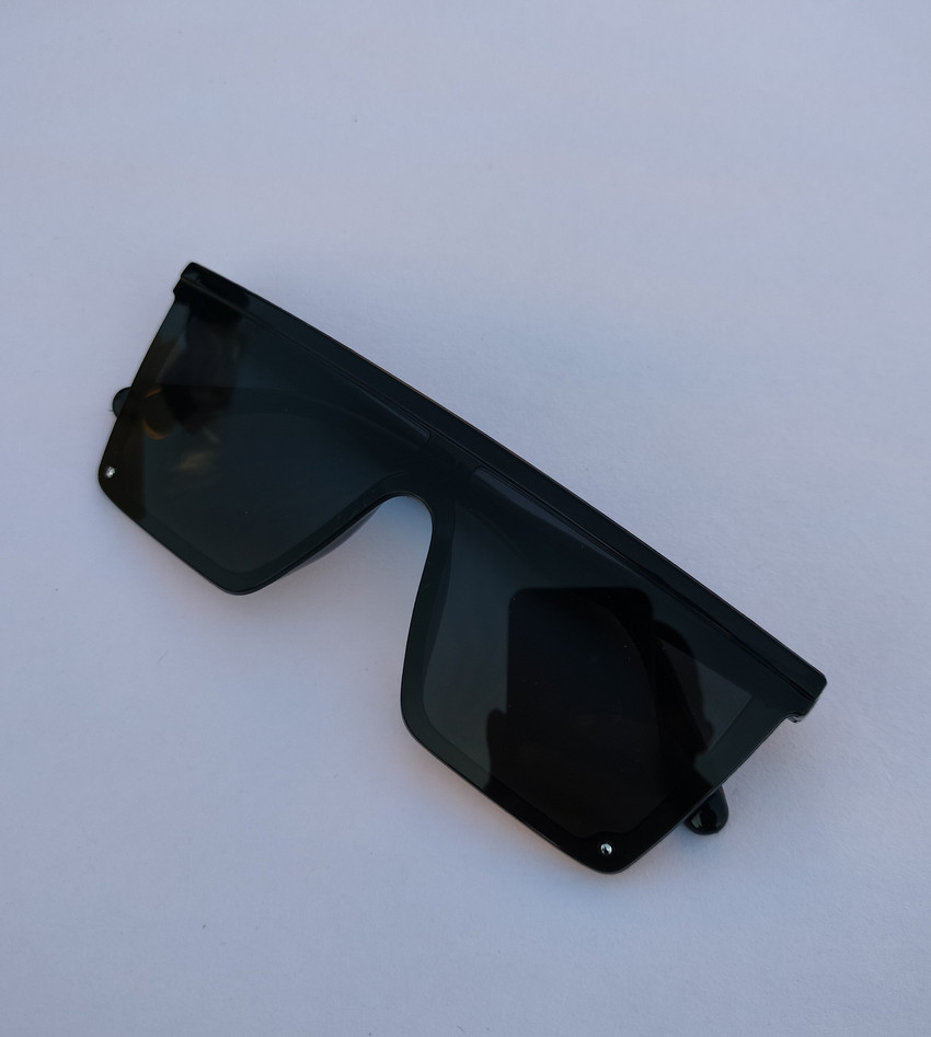 Flat top sunglasses india best sale