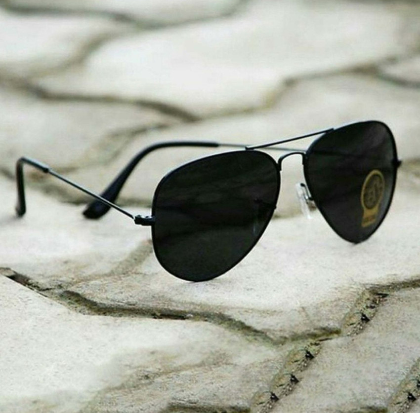 Black frame top aviator sunglasses