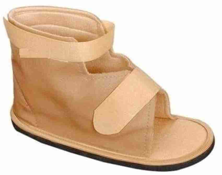 Cast outlet shoe cover