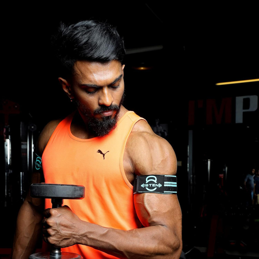 Elastic biceps best sale