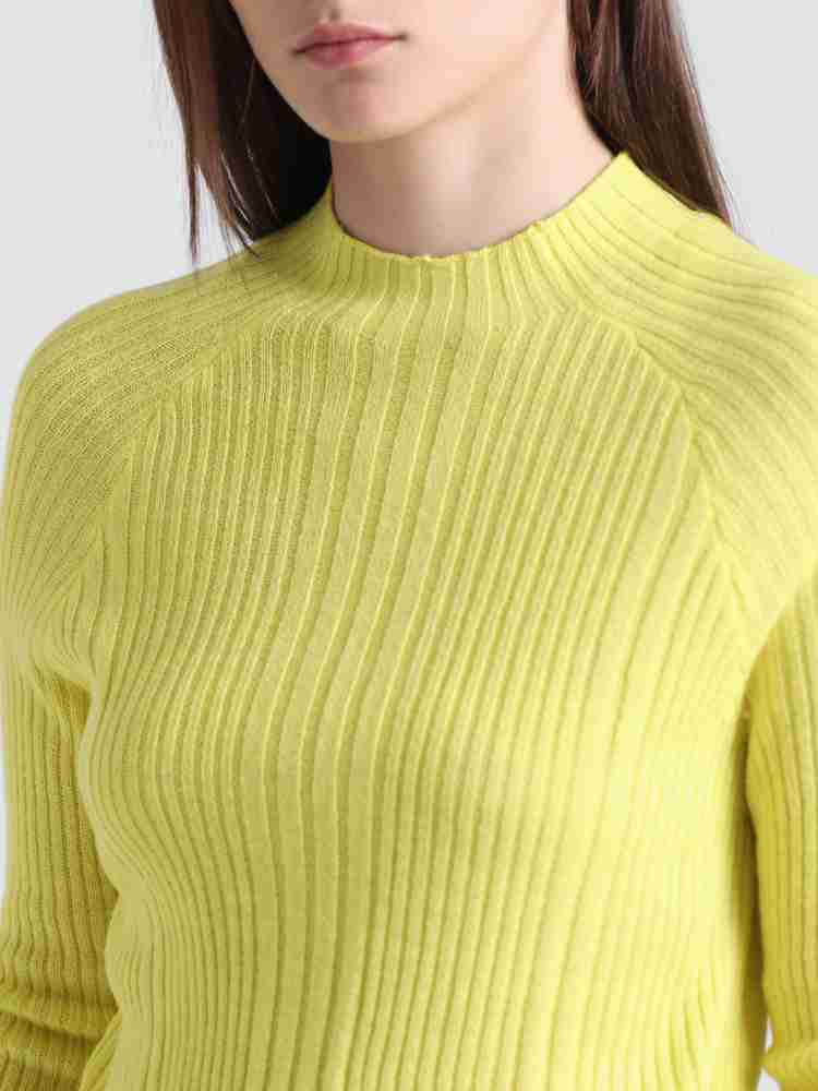 Berrylush Women Yellow Ribbed Knit Solid Crop Sweater
