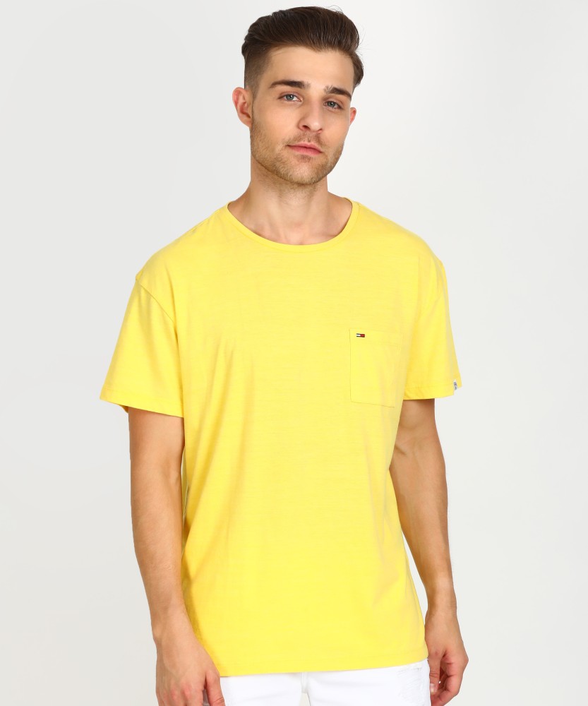 TOMMY HILFIGER Solid Men Round Neck Yellow T-Shirt