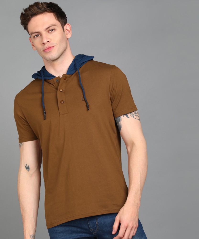 brown hooded t shirt