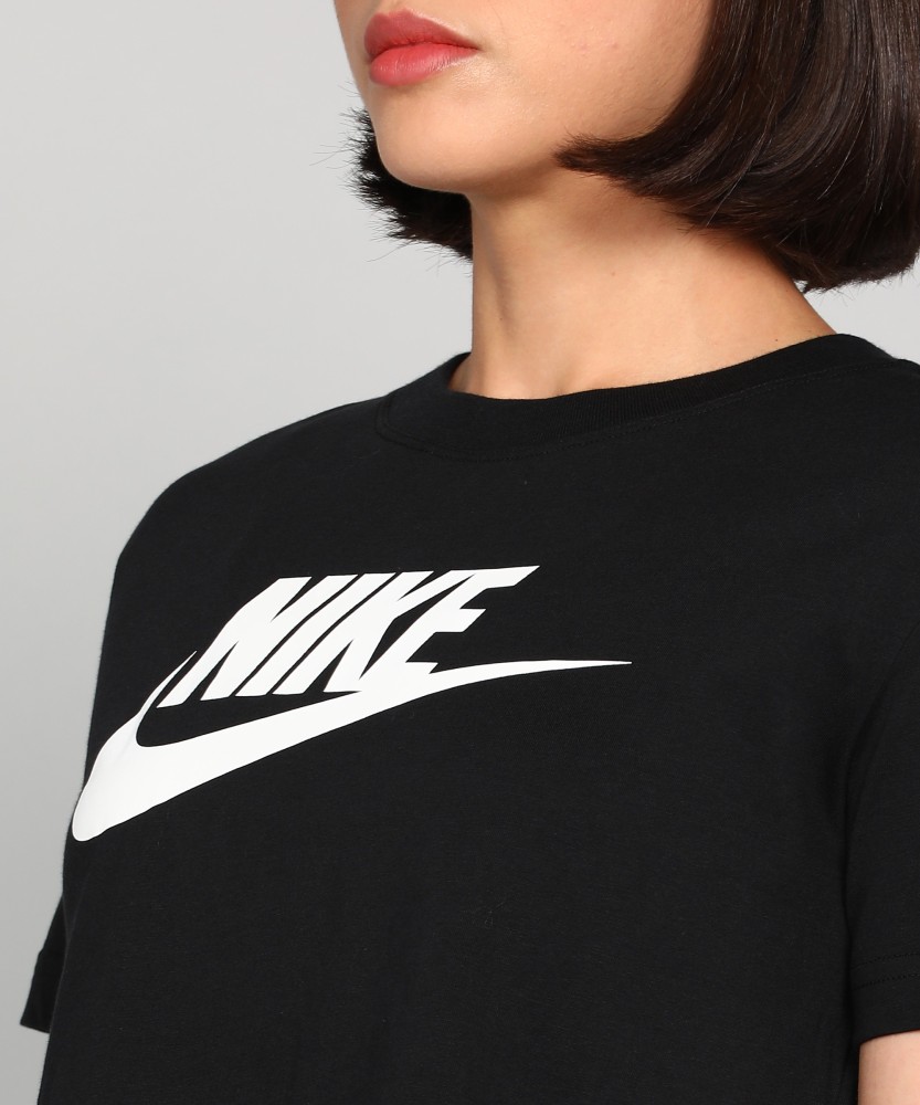 Nike futura cheap t shirt women's