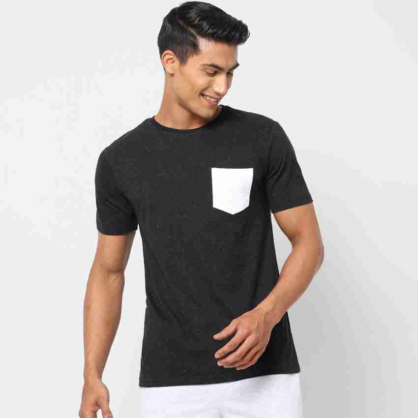 Ajile By Pantaloons Solid Men Round Neck Grey T-Shirt - Buy Ajile By  Pantaloons Solid Men Round Neck Grey T-Shirt Online at Best Prices in India