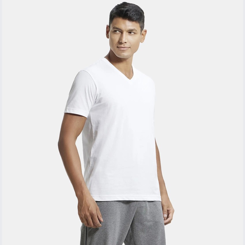 White v neck clearance t shirt mens india