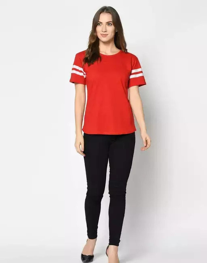 red t shirt and black jeans for ladies