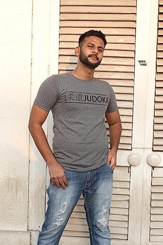 JUDO CAMISETA Typography Self Design Men Round Neck Grey T Shirt