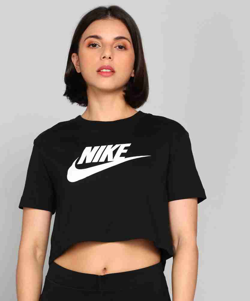 Nike store crop tee