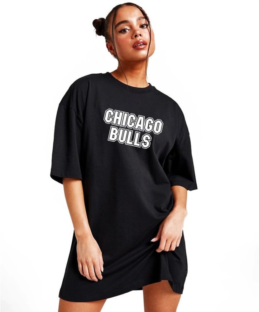 Buy Women's Yellow Chicago Graphic Printed Oversized T-shirt Online at  Bewakoof