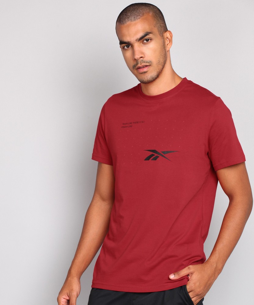 Calvin Klein Men's Red T-Shirt