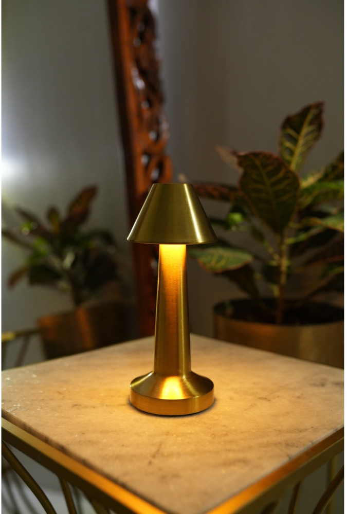 Gold table lamps for living discount room