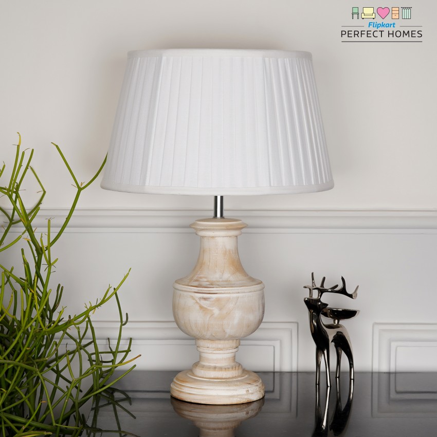 Distressed white best sale table lamp