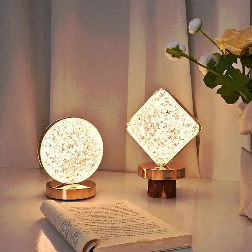 New & now: Table lamps with attraction - Objects HQ