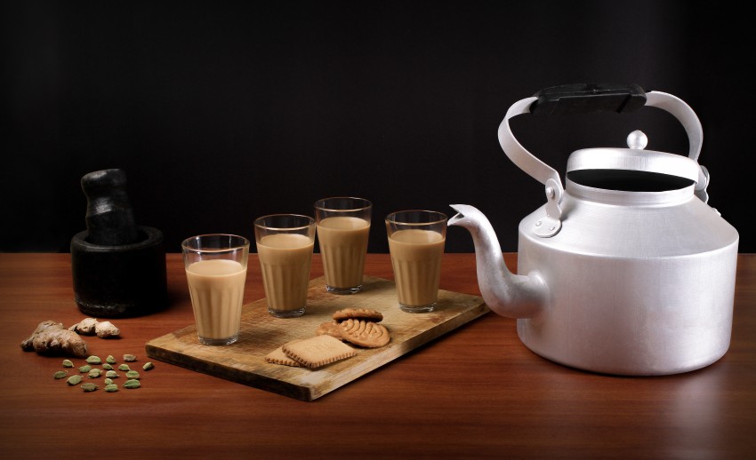 Yellow cow kettle – TEA AND INDIA