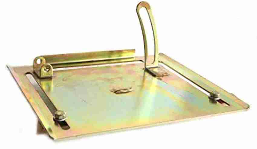 Wood cutting machine gauge outlet plate