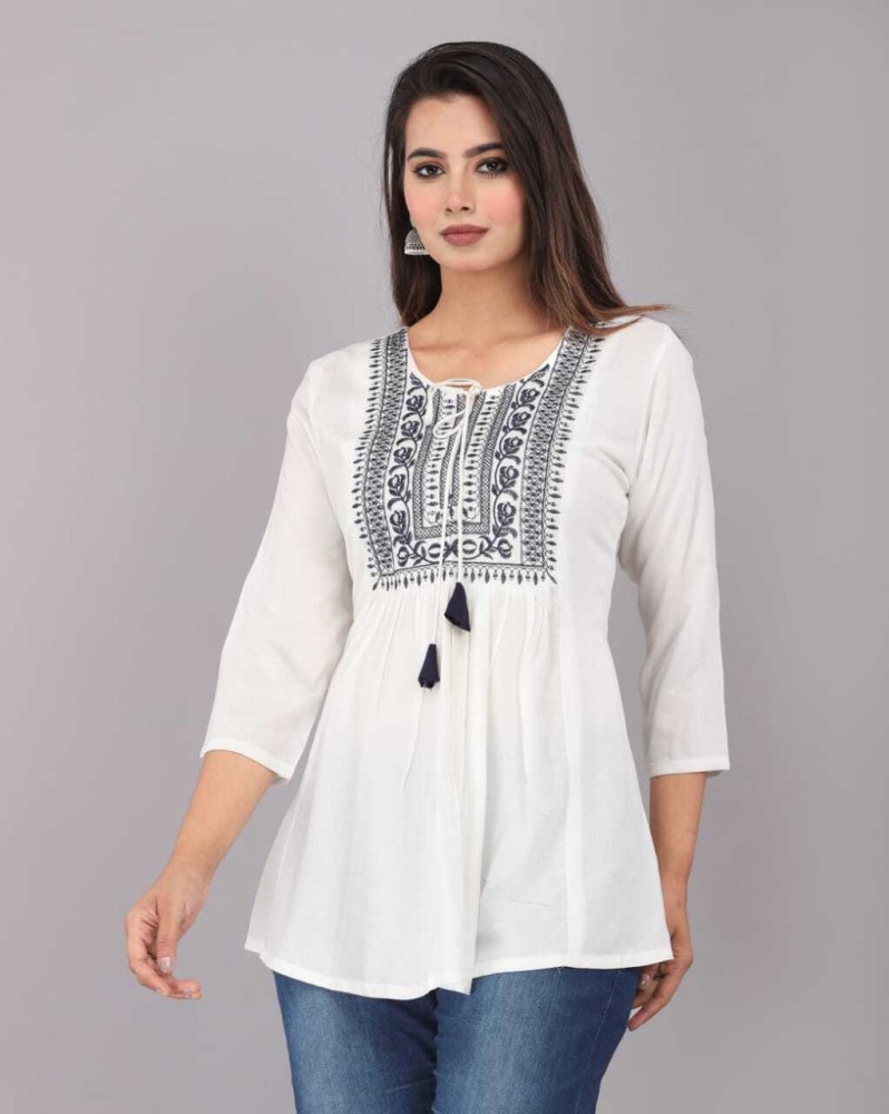 PRETTIEST Casual Printed Women White Top - Buy PRETTIEST Casual Printed  Women White Top Online at Best Prices in India
