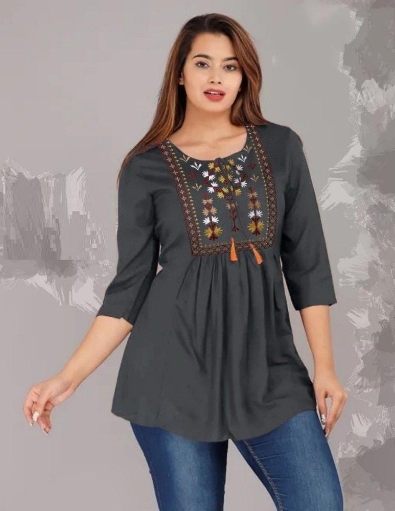 Short tops for jeans flipkart sale