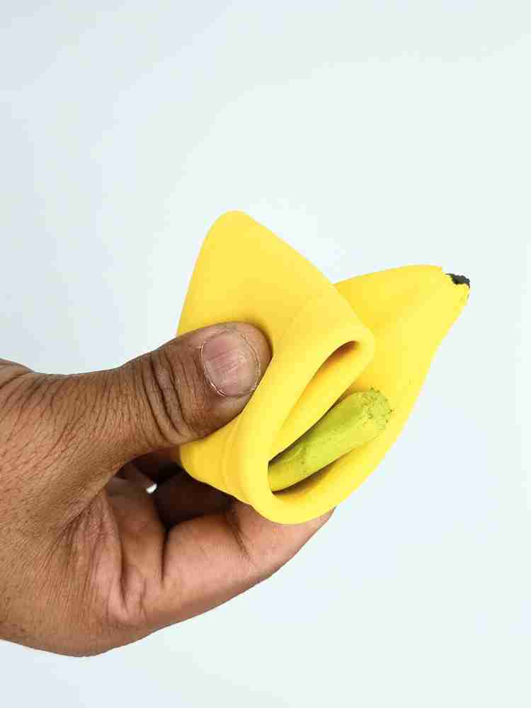  SUMAG Rubber Fake Banana from Empty Hand Imitation