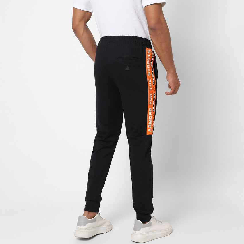 Pantaloons sportswear sales