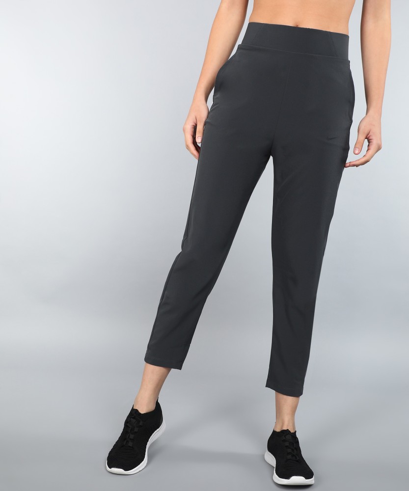 Nike gym 2025 pants womens india