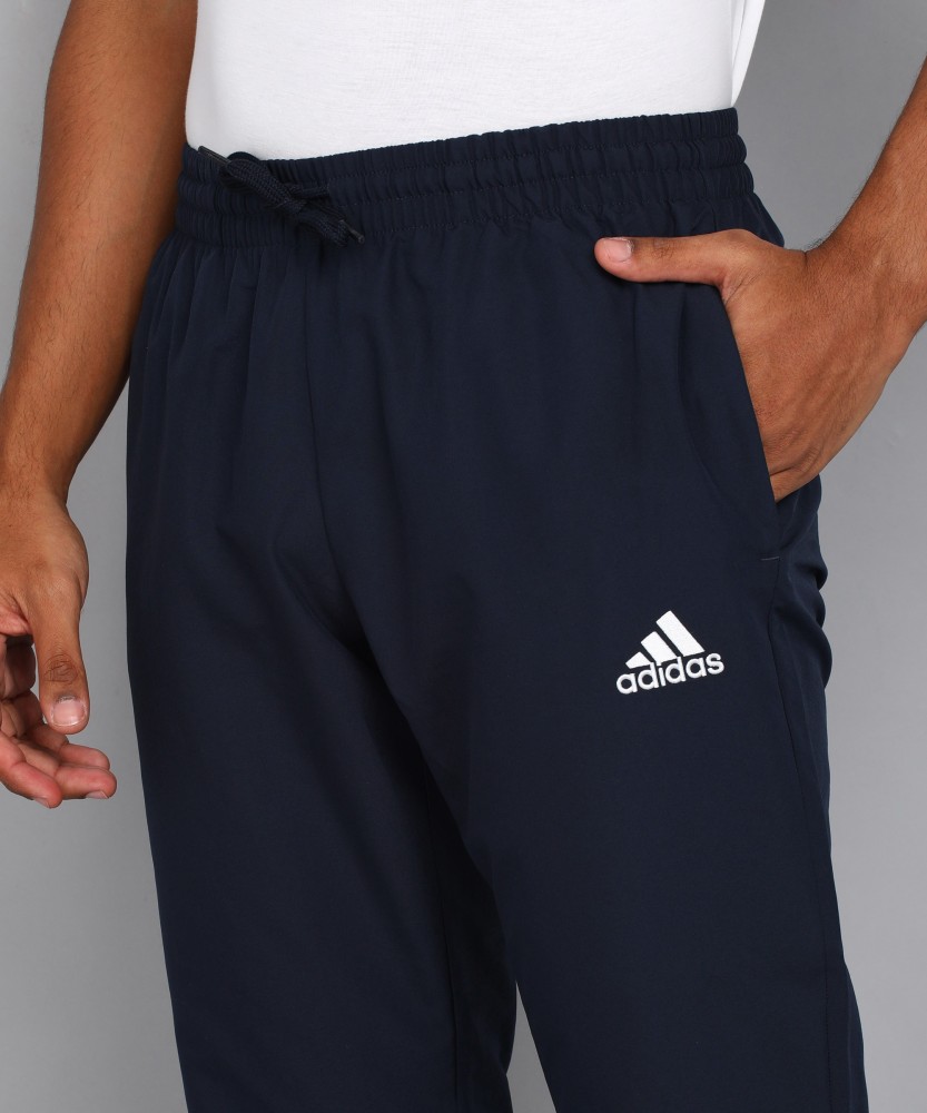 Pantalon cheap adidas essentials