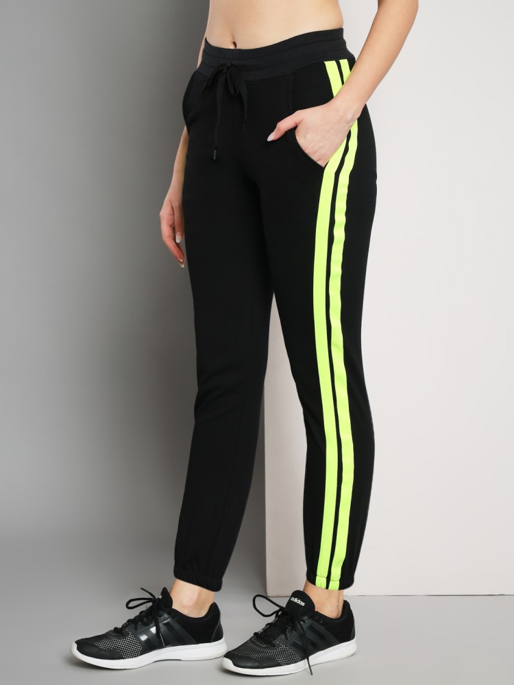 Tailored trousers  Neon green  Ladies  HM IN