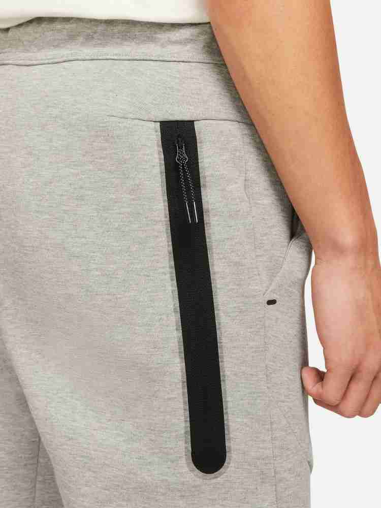 SPORTSWEAR TECH FLEECE SLIM FIT JOGGER KHAKI – NRML