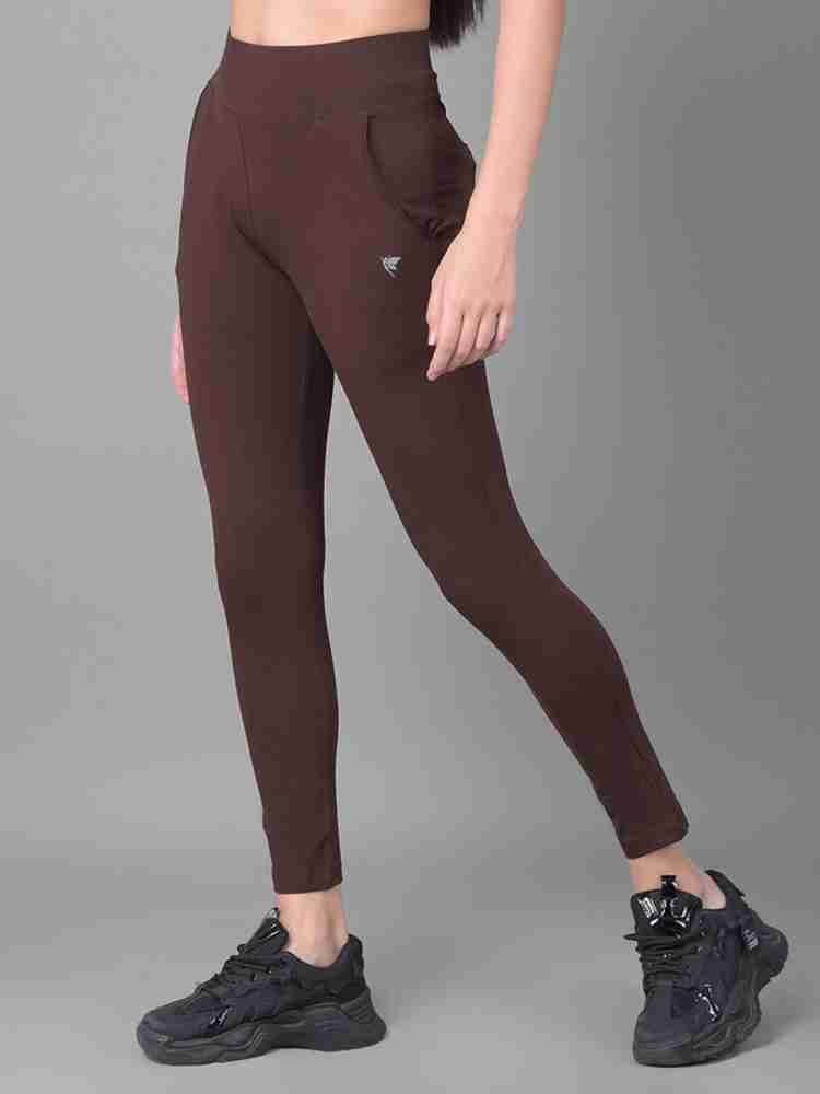 Comfort lady track pants hotsell