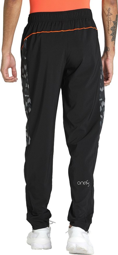 Diadora 80s bold track sweatpants in black