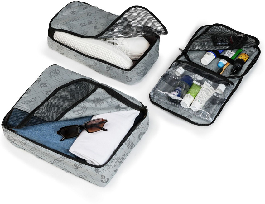 Share more than 81 plastic travel bags for clothes super hot